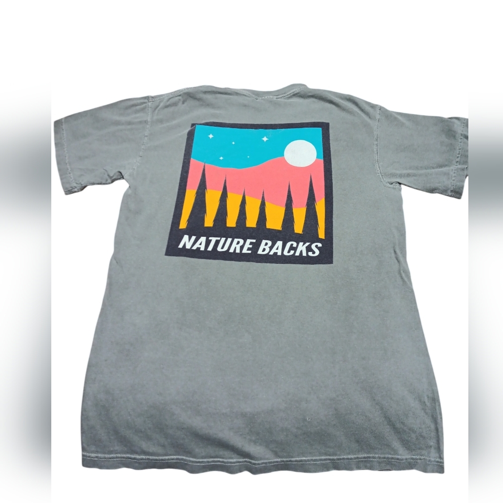 Nature Backs Graphic Tee - Gray with Multicolor Design Adult Size Small